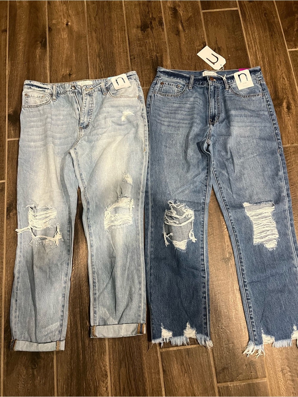 Women’s size 9/28 Nature Denim Distressed Jeans - Light Blue & Medium Blue